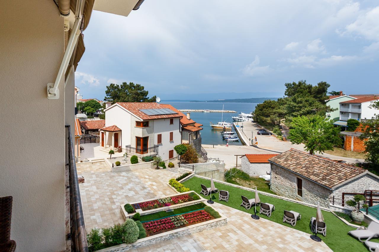 Villa Aria Malinska Quarto foto
